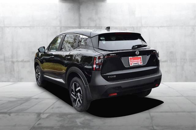 New 2026 Nissan Kicks SV image 7