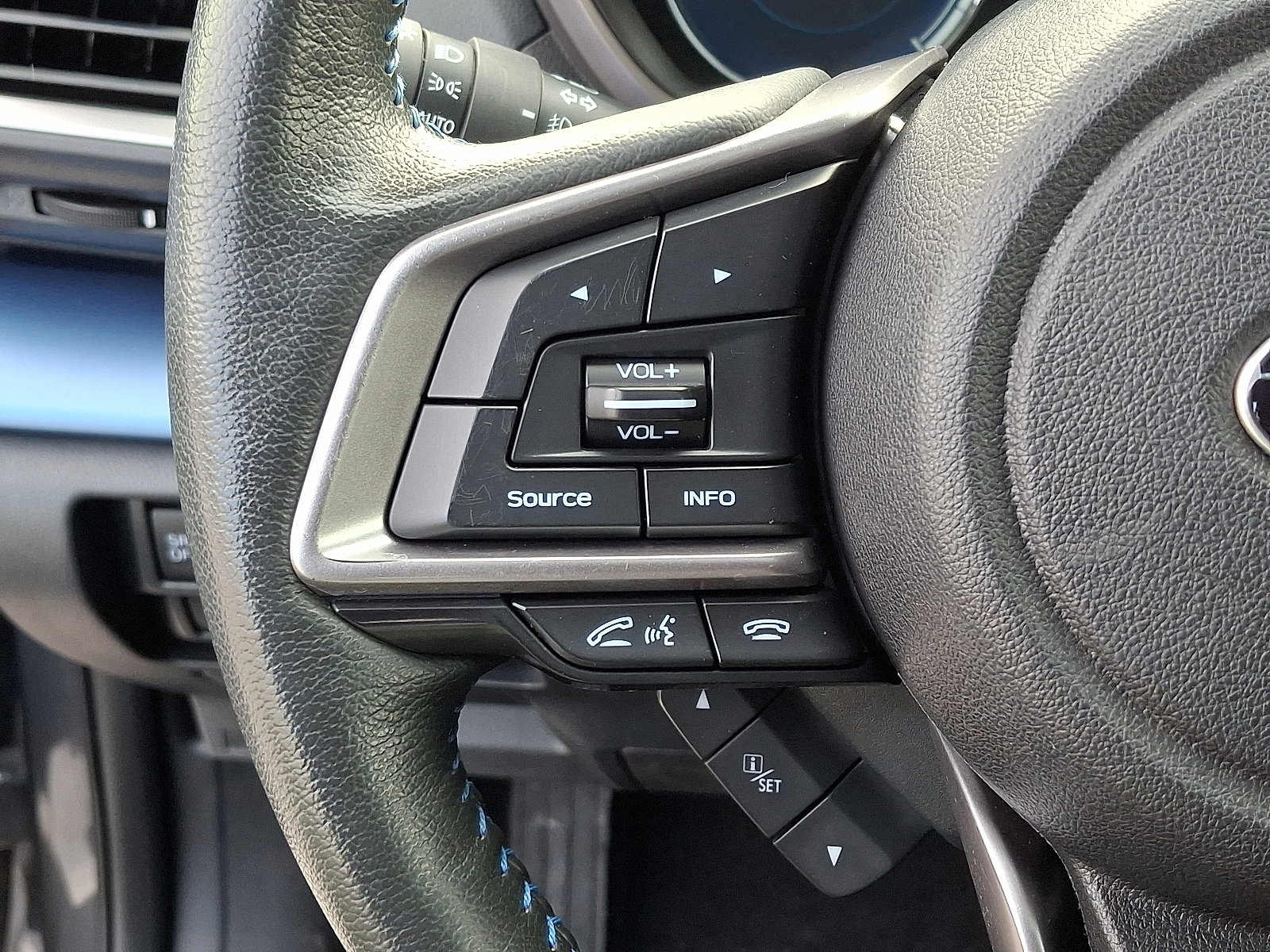 Used 2022 Subaru Crosstrek Hybrid w/ Moonroof Package w/Navigation image 23