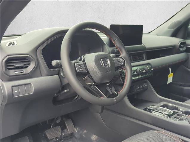 New 2026 Honda Pilot Sport image 3