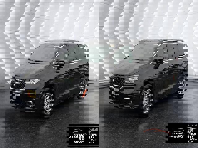 New 2026 Chrysler Pacifica Select image 17