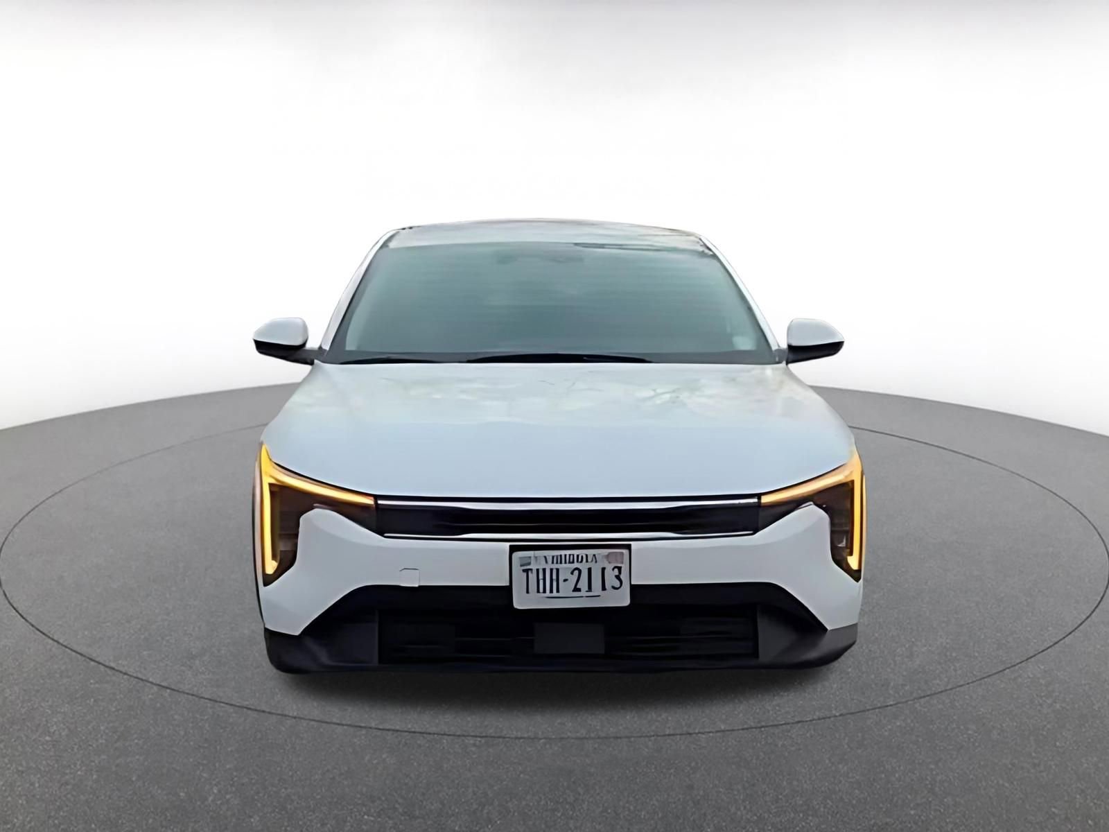 Used 2025 Kia K4 FWD image 3