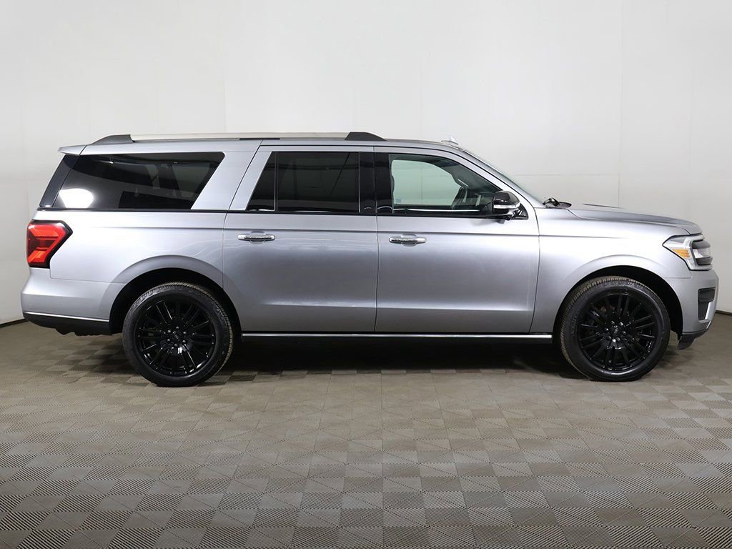 Used 2023 Ford Expedition Max Limited image 24