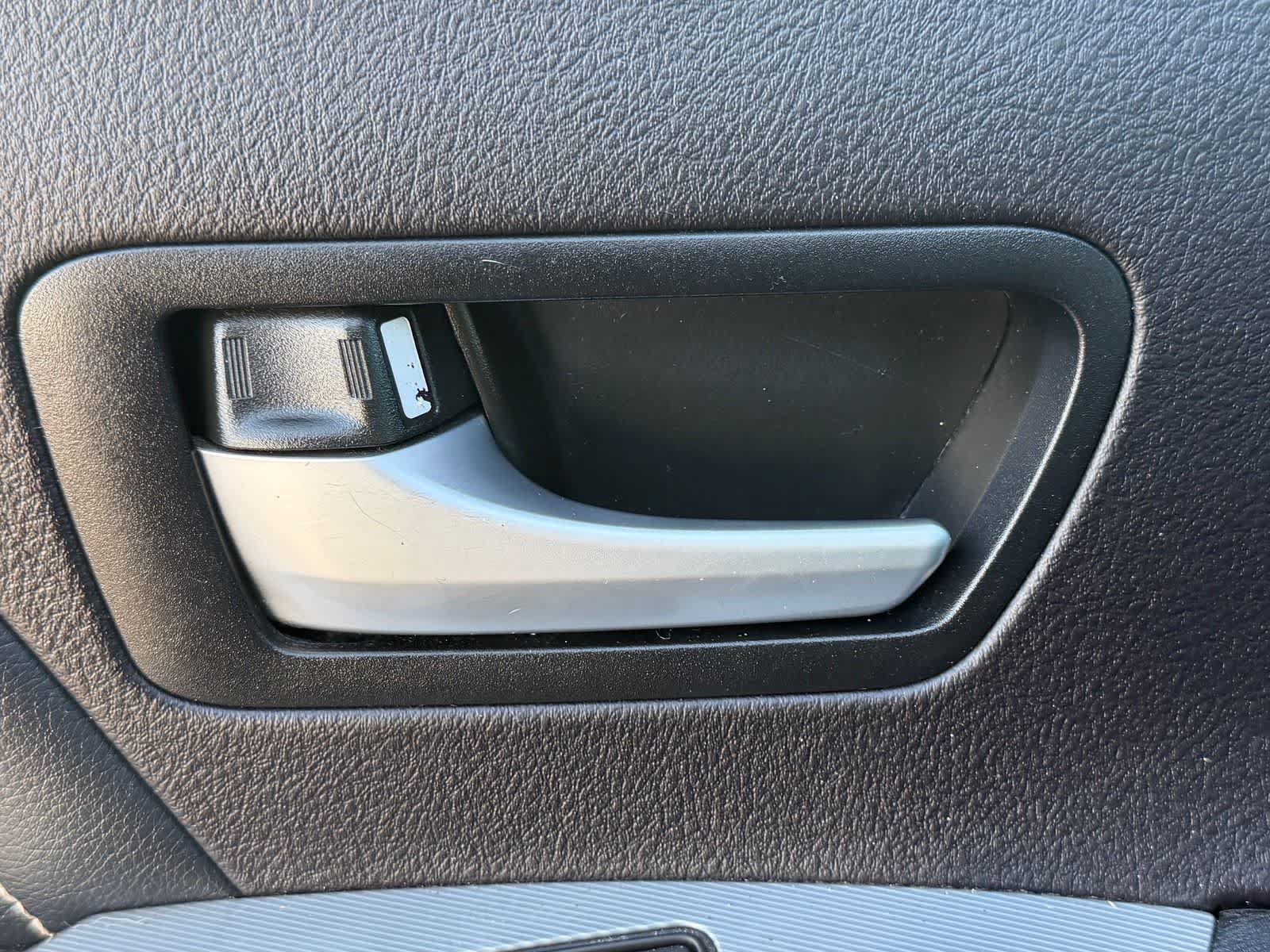 Used 2015 Toyota Sienna SE Premium FWD image 16