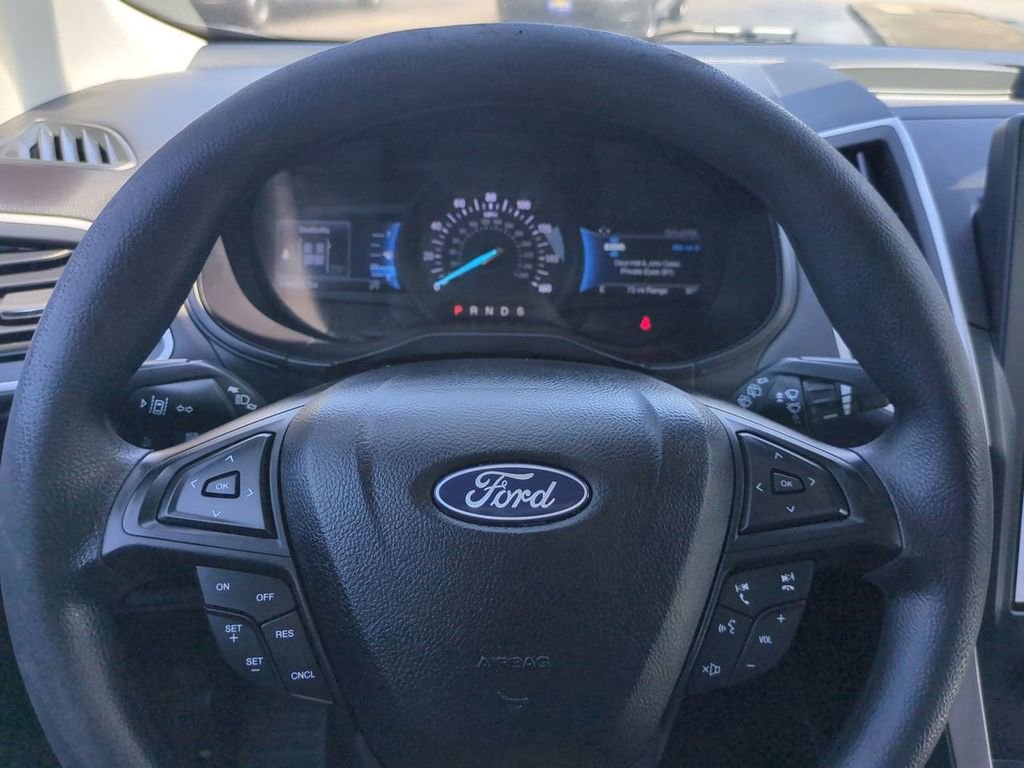 Certified 2024 Ford Edge SE image 29