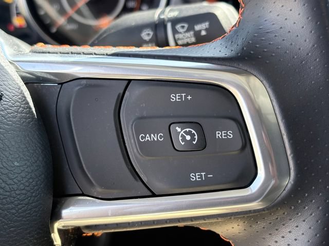 Used 2023 Jeep Gladiator Mojave w/ LED Lighting Group AWD/4WD image 14