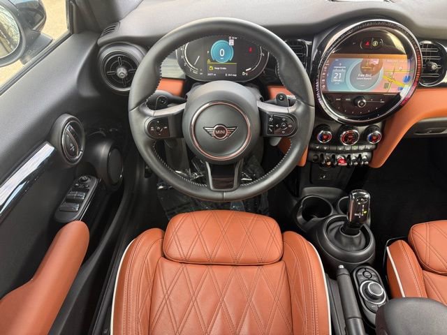 Used 2023 MINI Cooper S w/ Signature Upholstery Package image 25