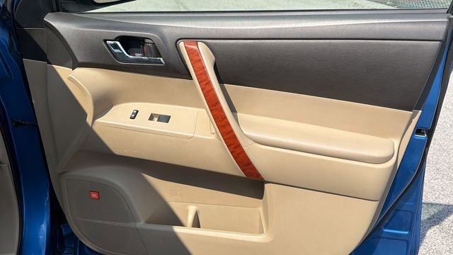 Used 2008 Toyota Highlander Limited image 38