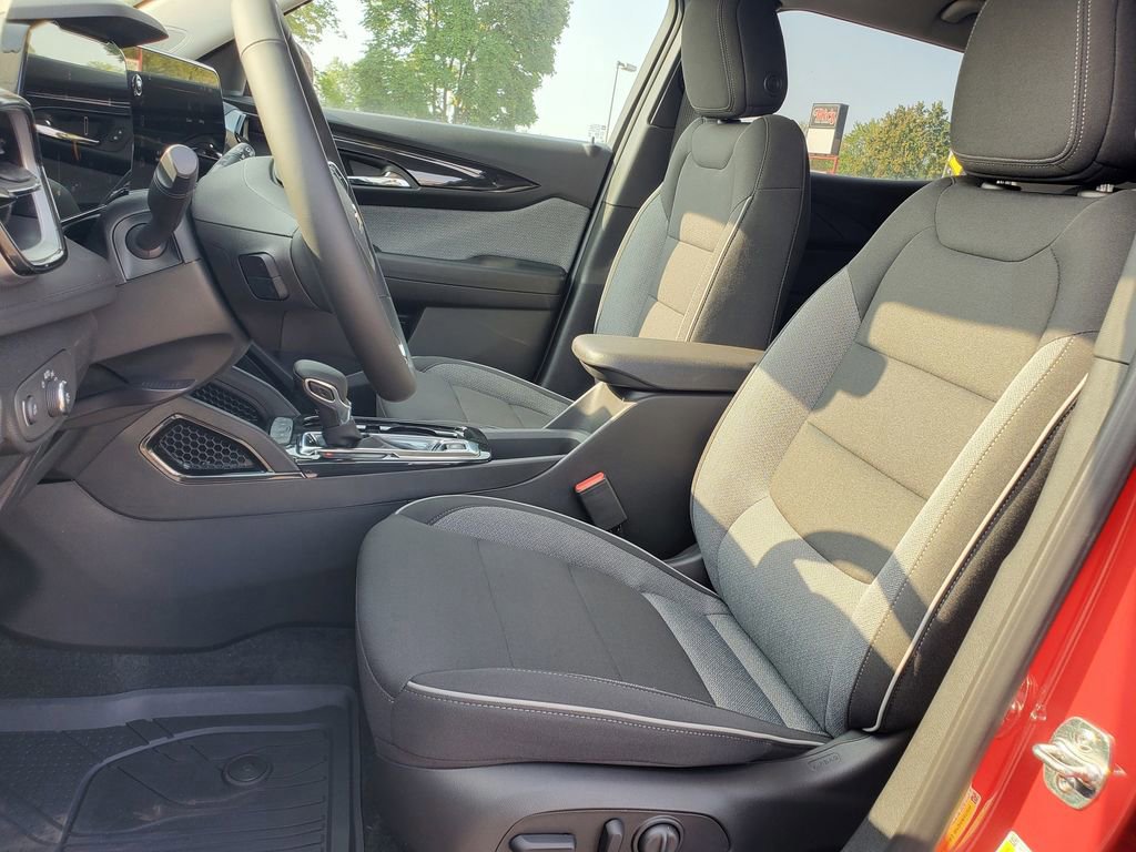 New 2026 Chevrolet TrailBlazer LT w/ Convenience Package image 5
