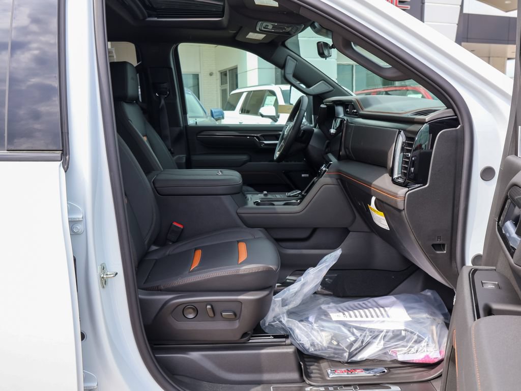 New 2026 GMC Sierra 2500 AT4 w/ AT4 Premium Plus Package AWD/4WD image 35