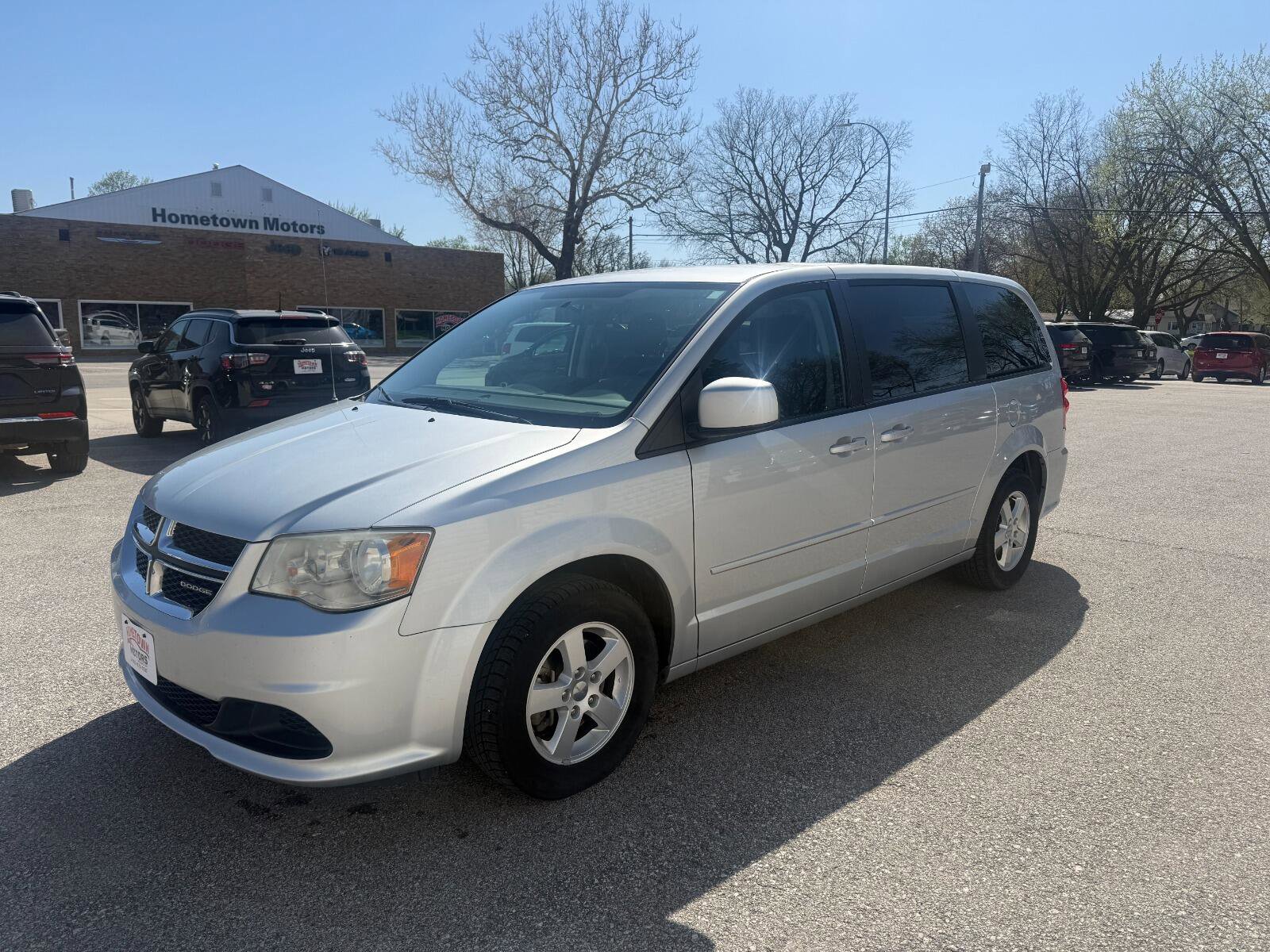Used 2011 Dodge Grand Caravan Mainstreet w/ PWR Convenience Group FWD image 1