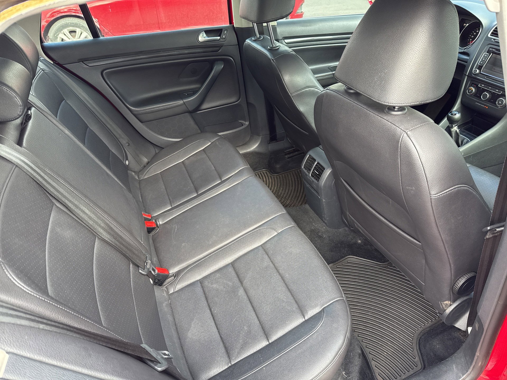 Used 2012 Volkswagen Jetta TDI image 6