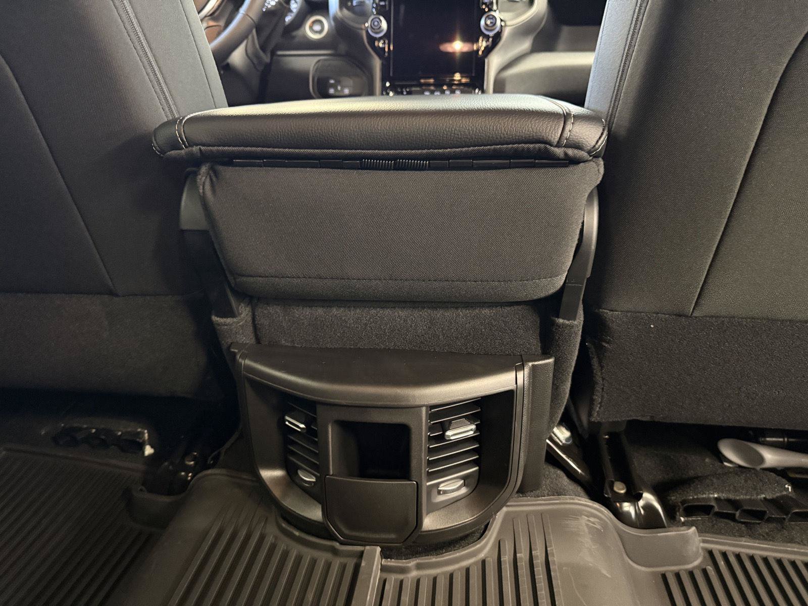 New 2026 RAM 2500 Tradesman AWD/4WD image 33
