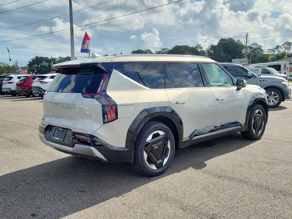 New 2026 Kia EV9 Land AWD/4WD image 6