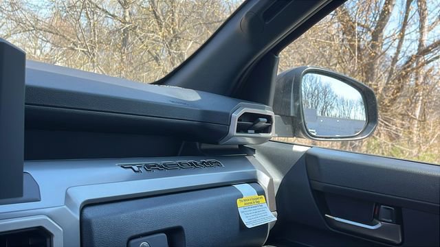 New 2026 Toyota Tacoma TRD Off-Road AWD/4WD image 15