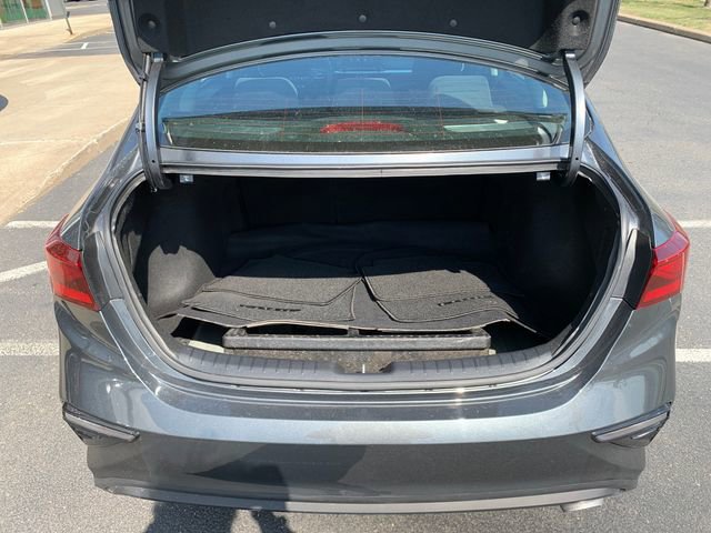 Used 2020 Kia Forte LXS FWD image 26