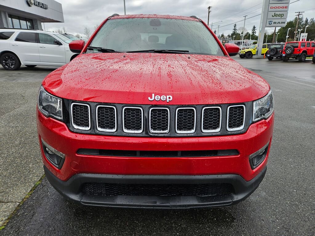 Used 2019 Jeep Compass Latitude w/ Popular Equipment Group image 5
