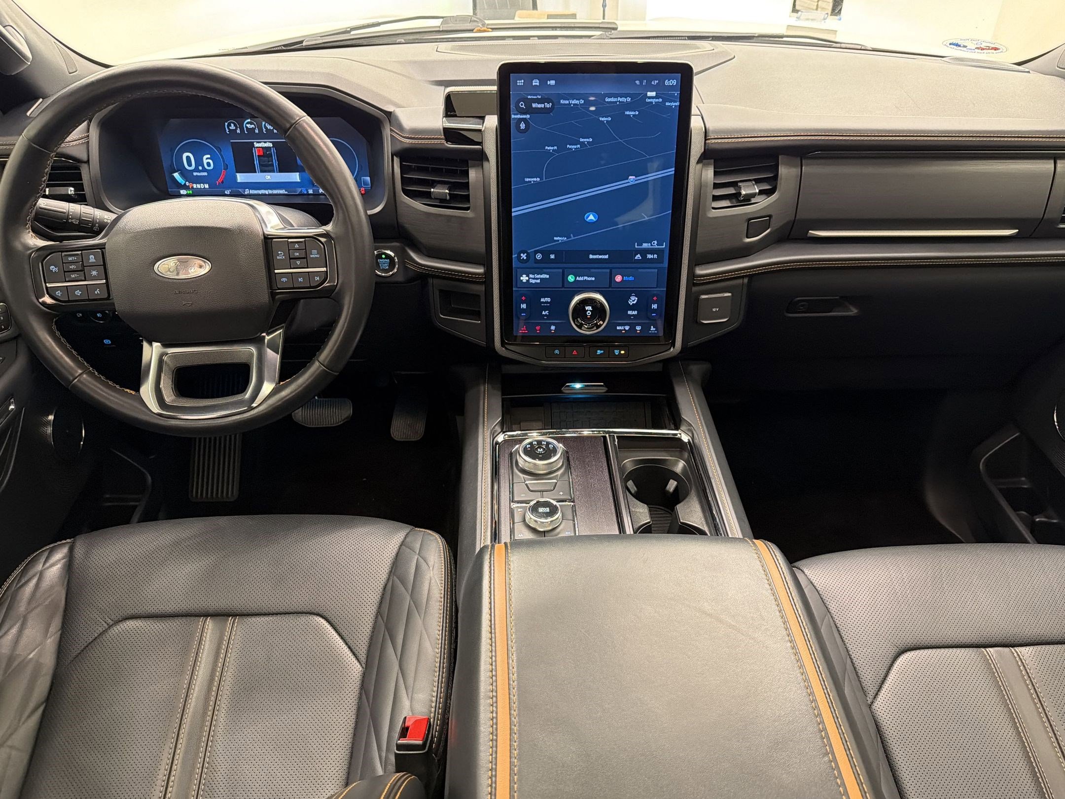 Used 2022 Ford Expedition Platinum image 30