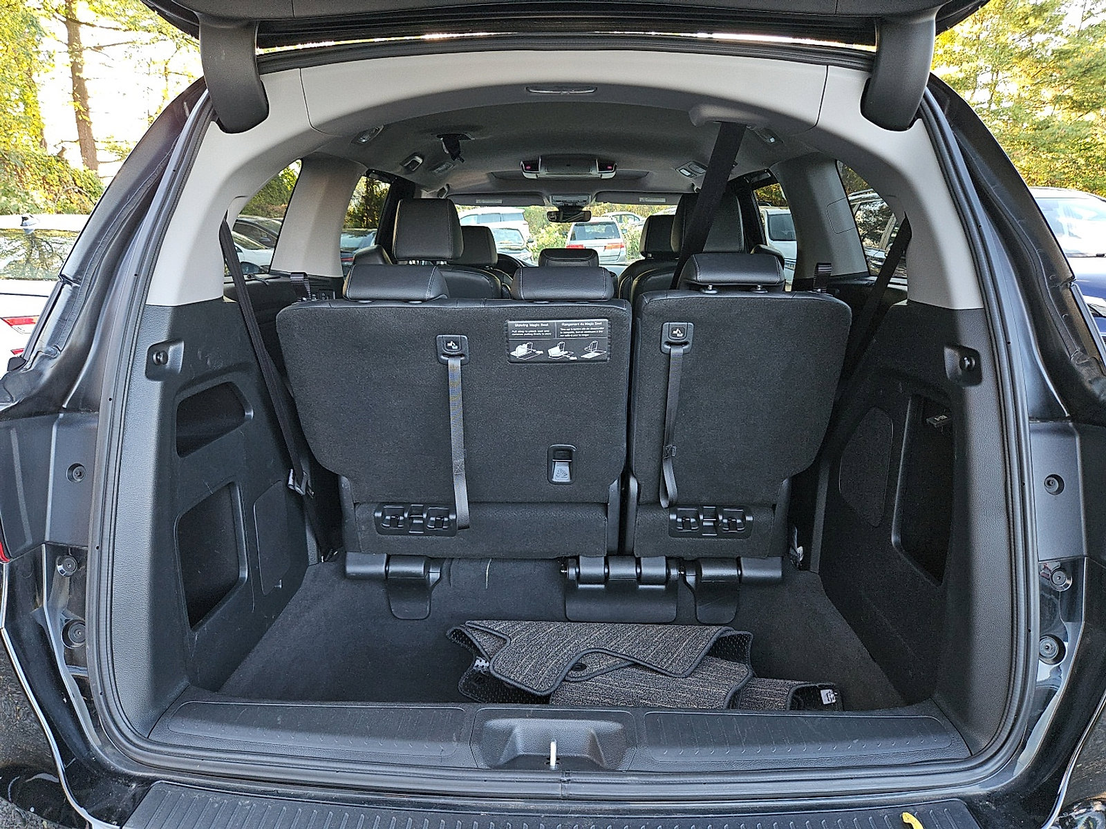 Certified 2024 Honda Odyssey Touring image 32