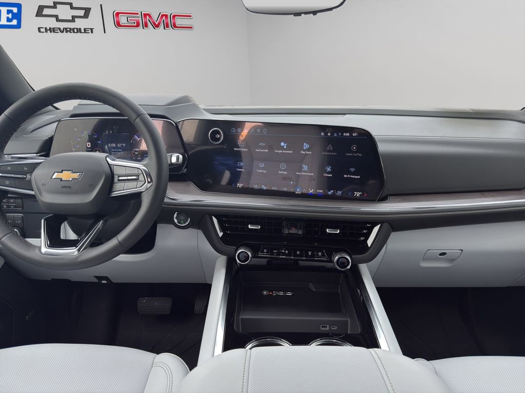 New 2026 Chevrolet Suburban Premier image 15