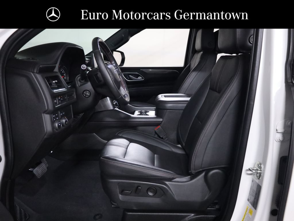 Used 2021 Chevrolet Tahoe RST w/ Luxury Package AWD/4WD image 43