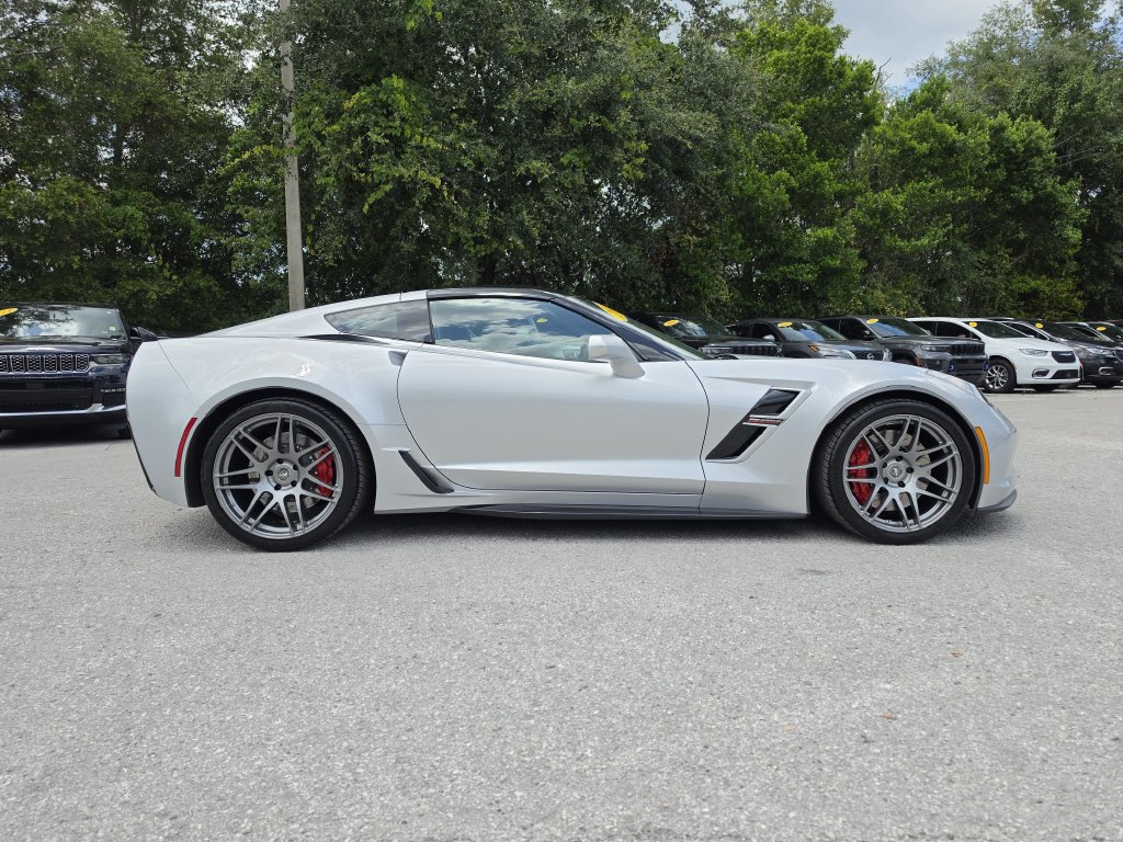 Used 2019 Chevrolet Corvette Grand Sport RWD image 3