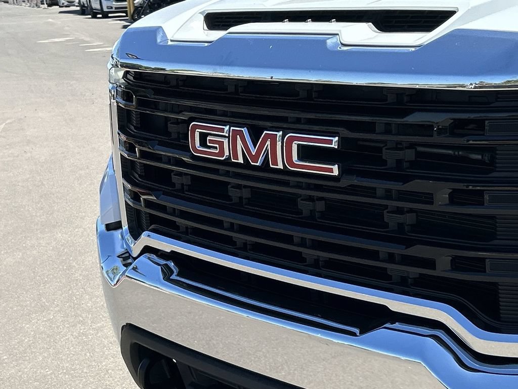 Used 2023 GMC Sierra 2500 Pro w/ Convenience Package RWD image 30