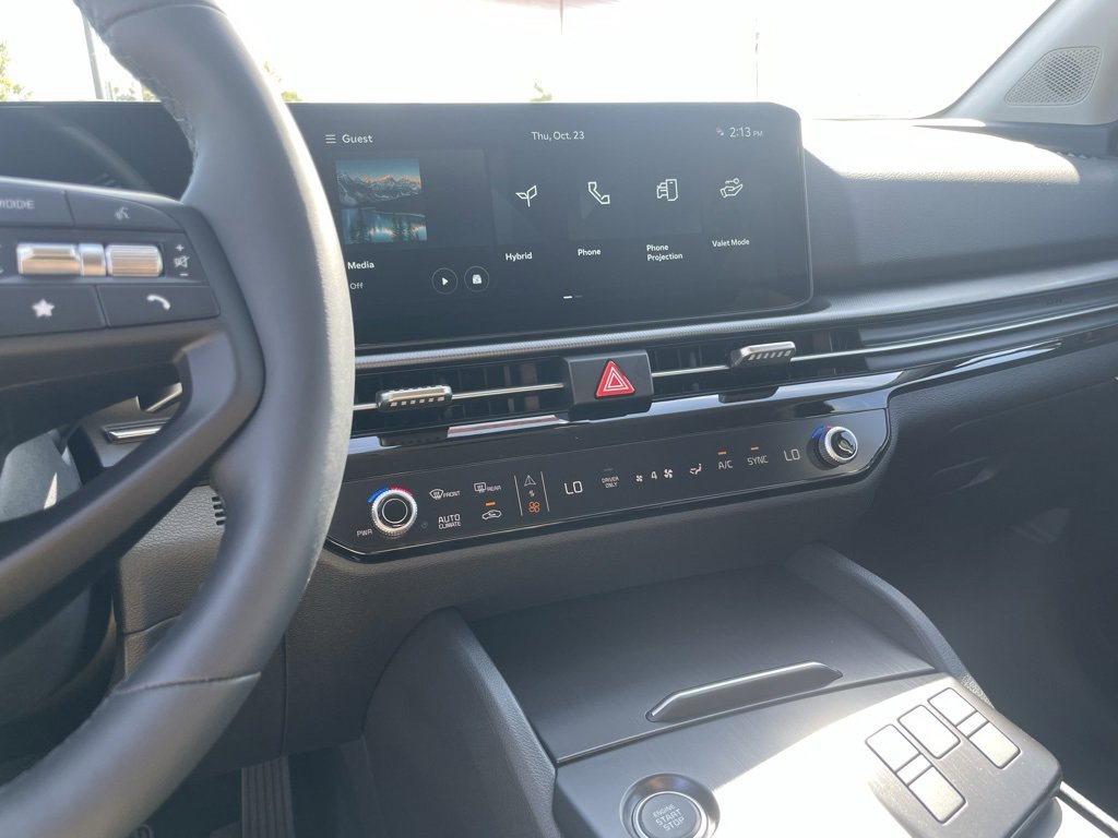 New 2026 Kia Sportage LX image 13