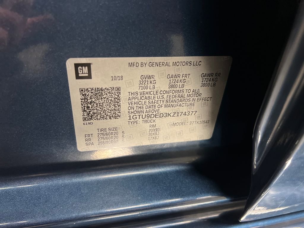 Used 2019 GMC Sierra 1500 SLT w/ SLT Premium Plus Package AWD/4WD image 29