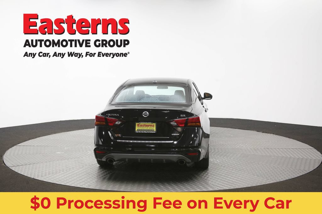 Used 2022 Nissan Altima 2.0 SR FWD image 38