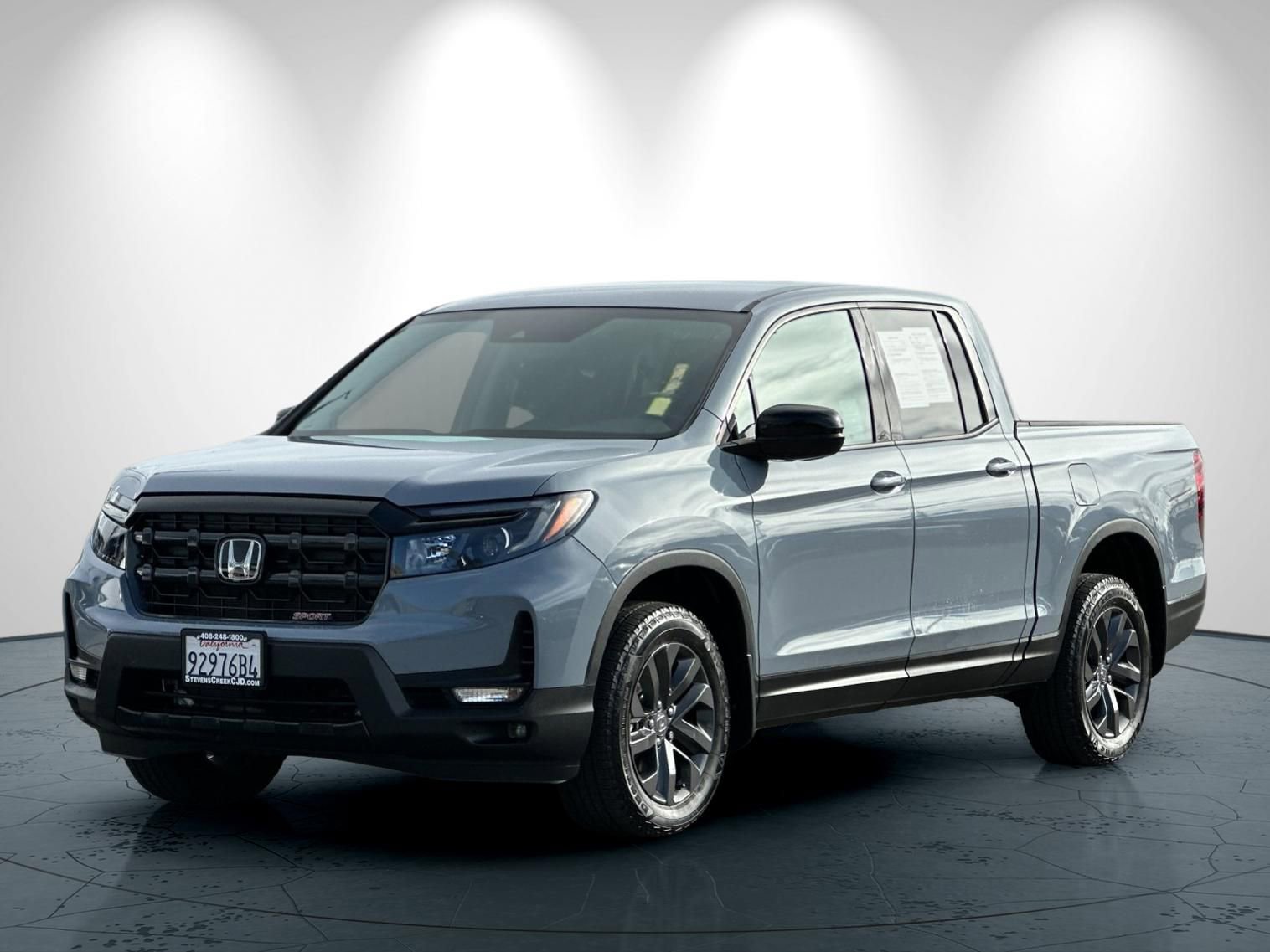 Used 2024 Honda Ridgeline Sport image 8