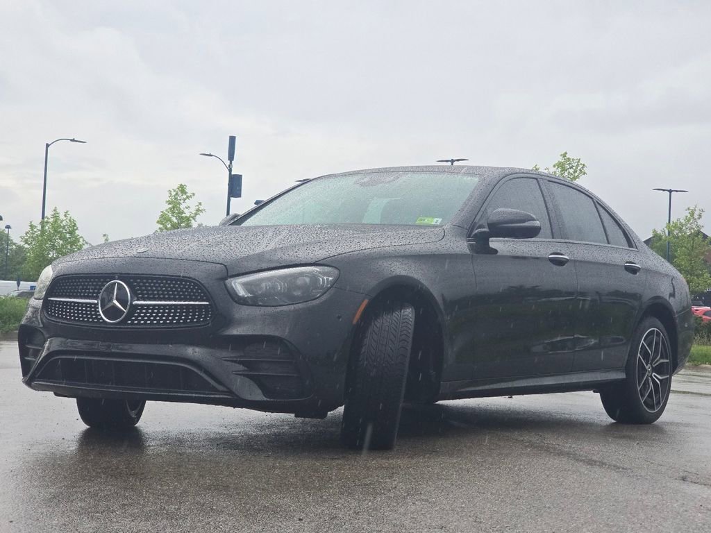 Used 2022 Mercedes-Benz E 350 4MATIC Sedan image 13