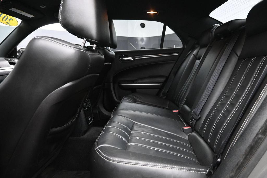Used 2018 Chrysler 300 S w/ S Model Appearance Package RWD image 12