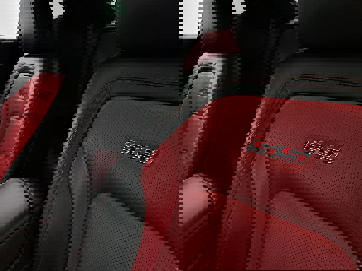 Used 2017 Chevrolet Camaro SS image 37