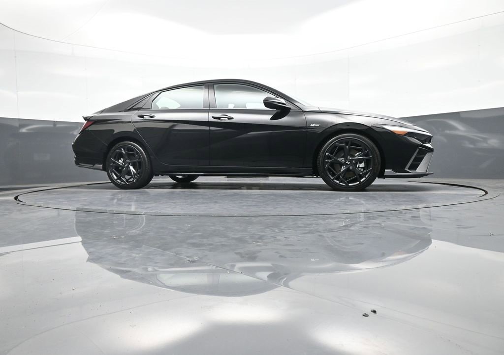 Used 2025 Hyundai Elantra N Line image 28