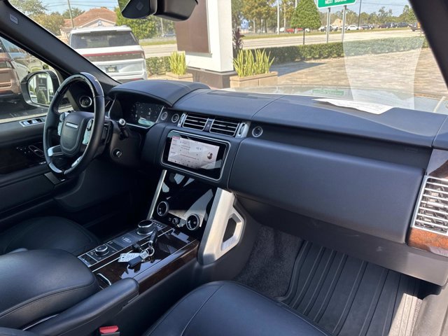 Used 2021 Land Rover Range Rover image 20