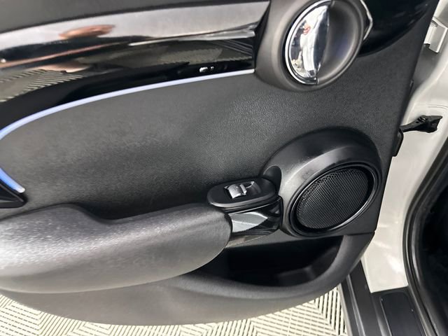 Used 2023 MINI Cooper S image 15