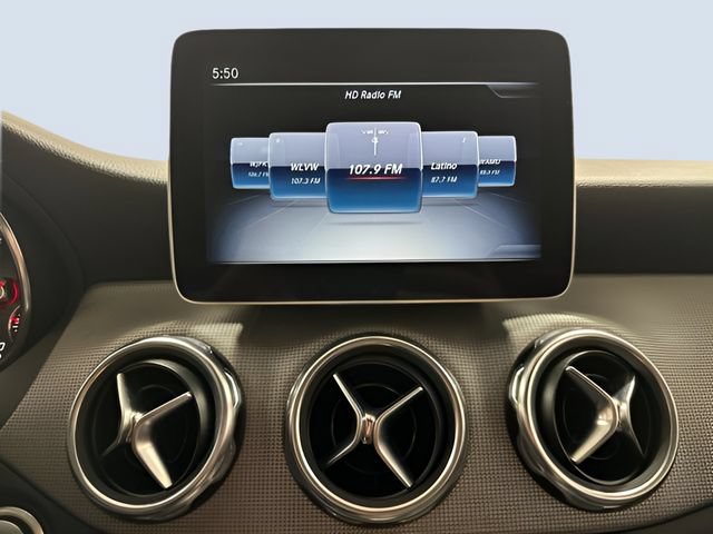 Used 2019 Mercedes-Benz GLA 250 4MATIC image 21