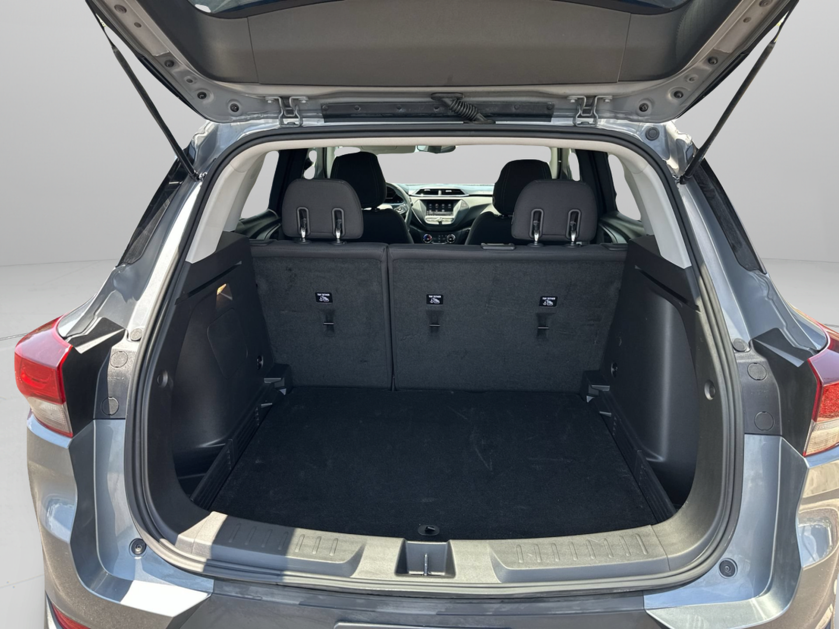 Used 2022 Chevrolet TrailBlazer LT FWD image 18