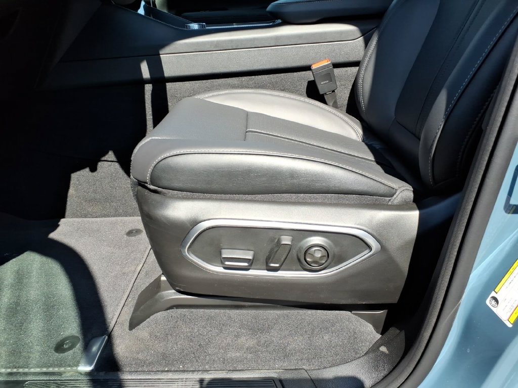 New 2026 Jeep Grand Wagoneer Limited AWD/4WD image 7