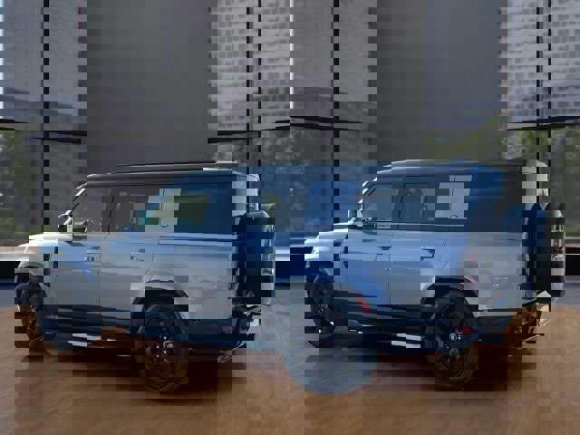 Used 2023 Land Rover Defender 130 X-Dynamic SE image 14