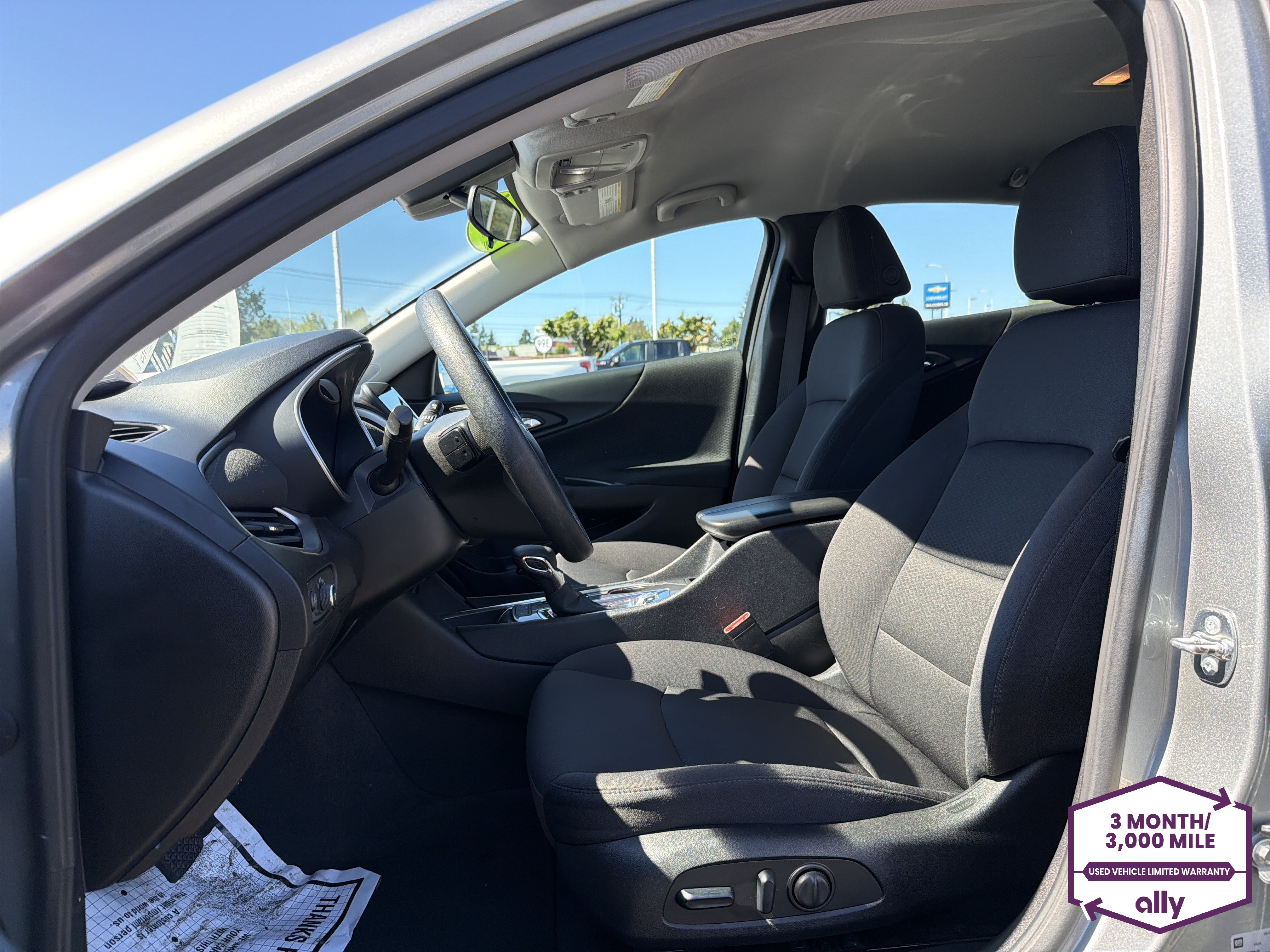 Used 2024 Chevrolet Malibu LT FWD image 10