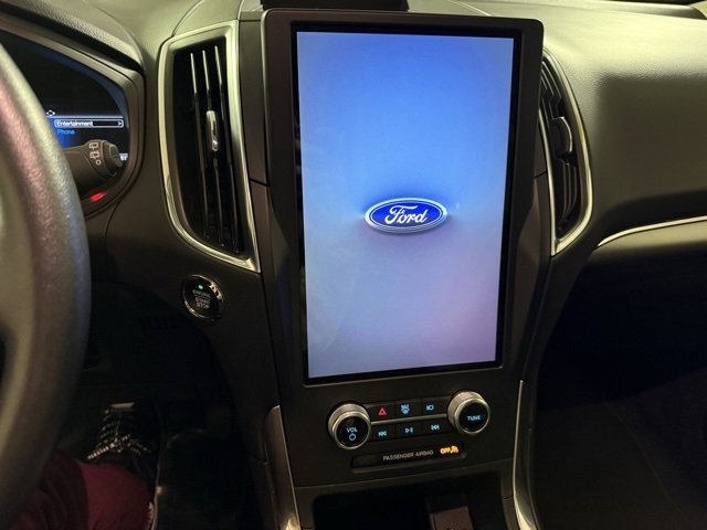Used 2024 Ford Edge Titanium image 34