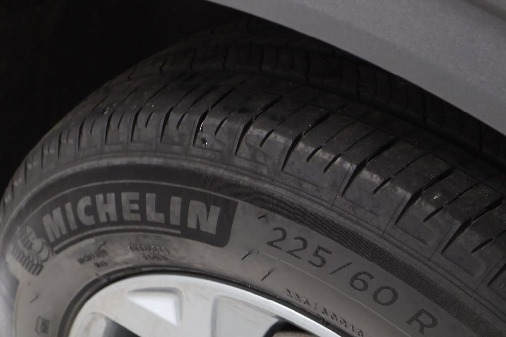 Used 2025 Ford Escape ST-Line AWD/4WD image 19