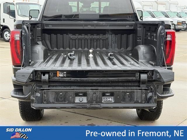 Certified 2024 GMC Sierra 2500 Denali Ultimate w/ Max Trailering Package AWD/4WD image 5