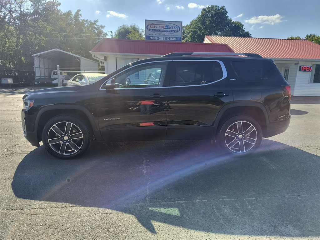 Used 2021 GMC Acadia SLT w/ Preferred Package image 2