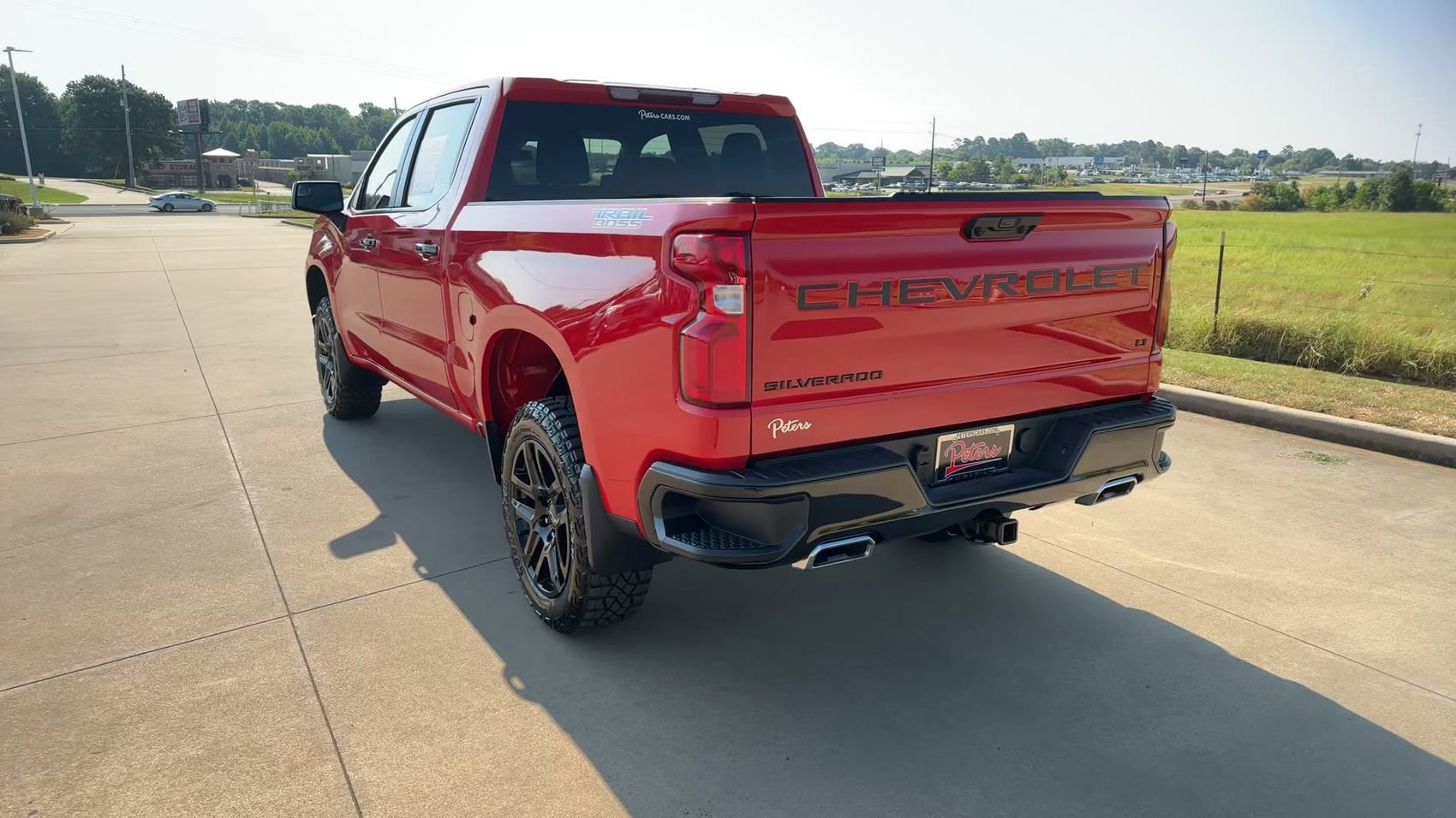 Used 2024 Chevrolet Silverado 1500 LT Trail Boss w/ LPO, Dark Essentials Package AWD/4WD image 6