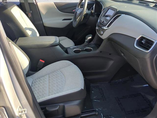 Used 2022 Chevrolet Equinox LS w/ LS Convenience Package FWD image 28