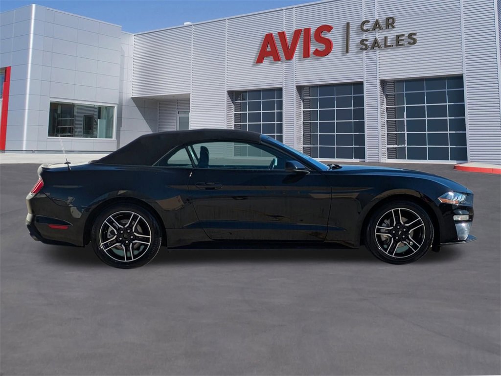 Used 2023 Ford Mustang Premium image 5