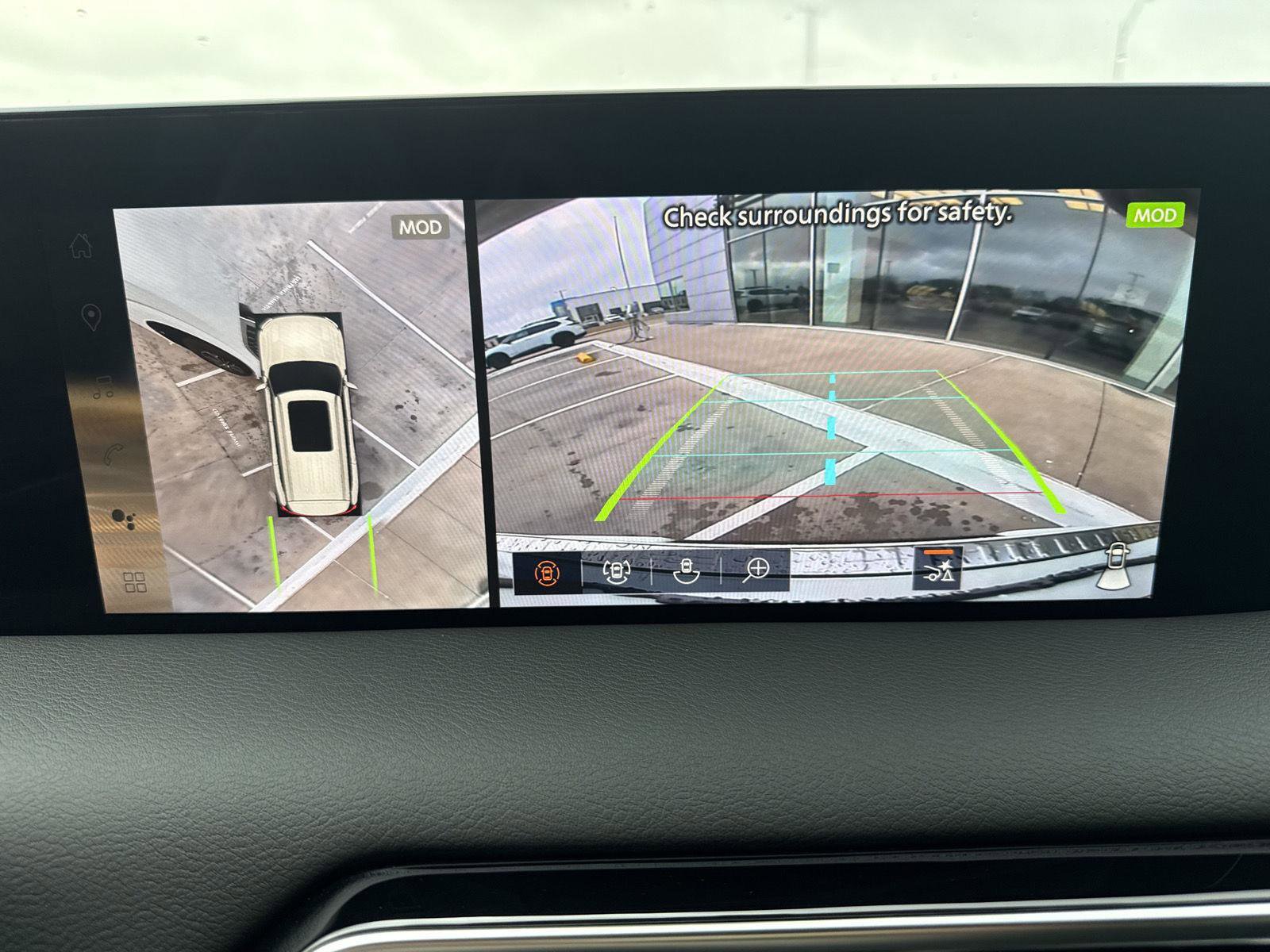 New 2026 Nissan Armada SL w/ Captain's Chari Seat Package image 33