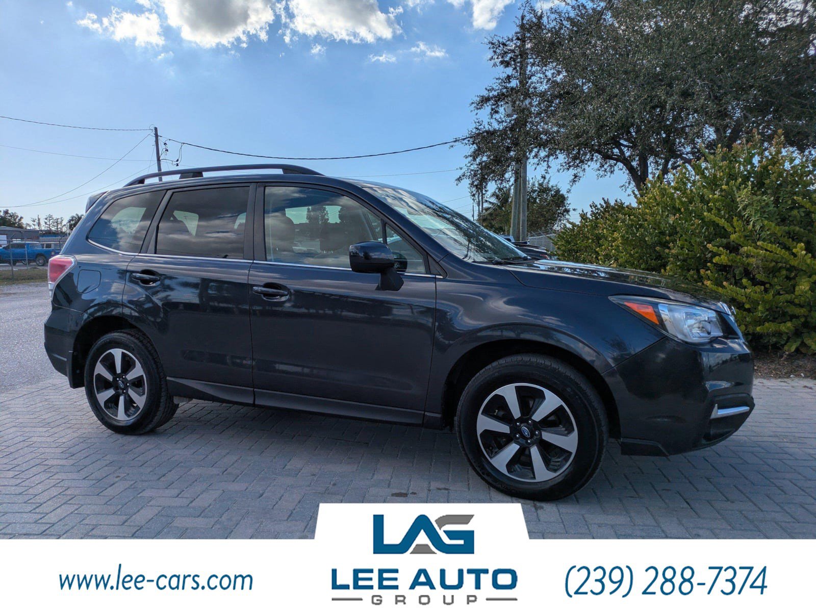 Used 2017 Subaru Forester 2.5i Limited AWD/4WD image 1